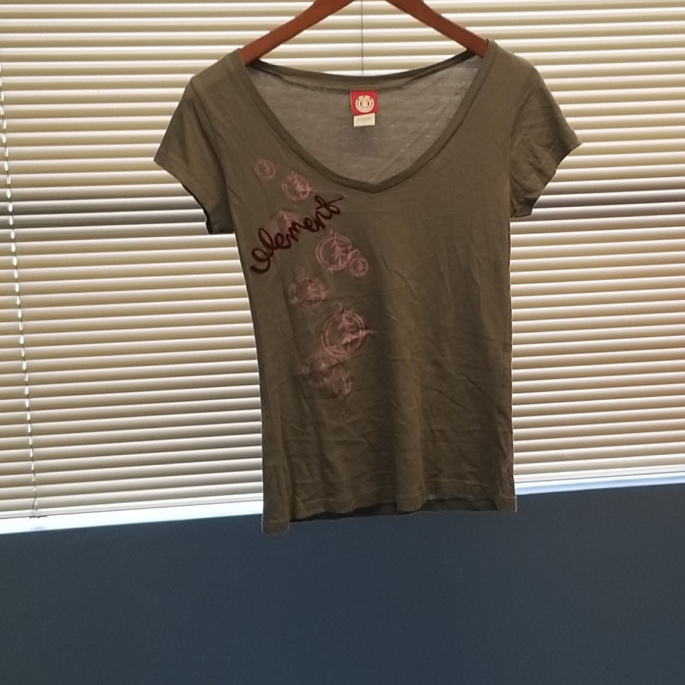 t shirt